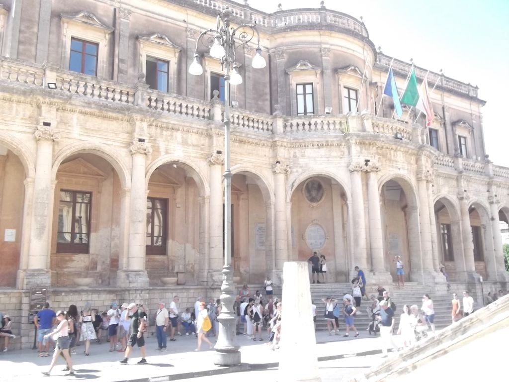 Noto 12